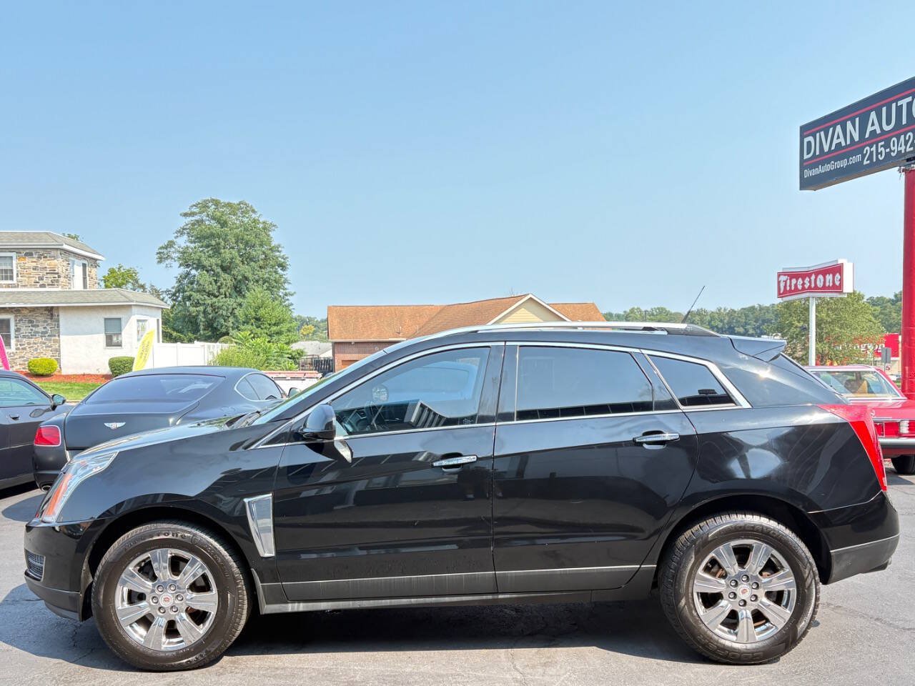 Used 2014 Cadillac SRX Luxury FWD image 4