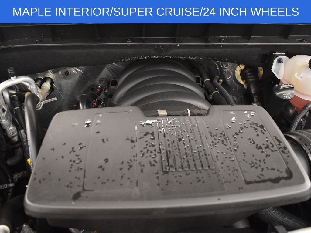 Used 2026 Chevrolet Suburban High Country AWD/4WD image 16