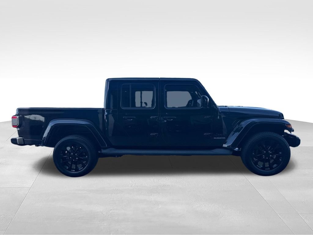 Used 2021 Jeep Gladiator Overland AWD/4WD image 14