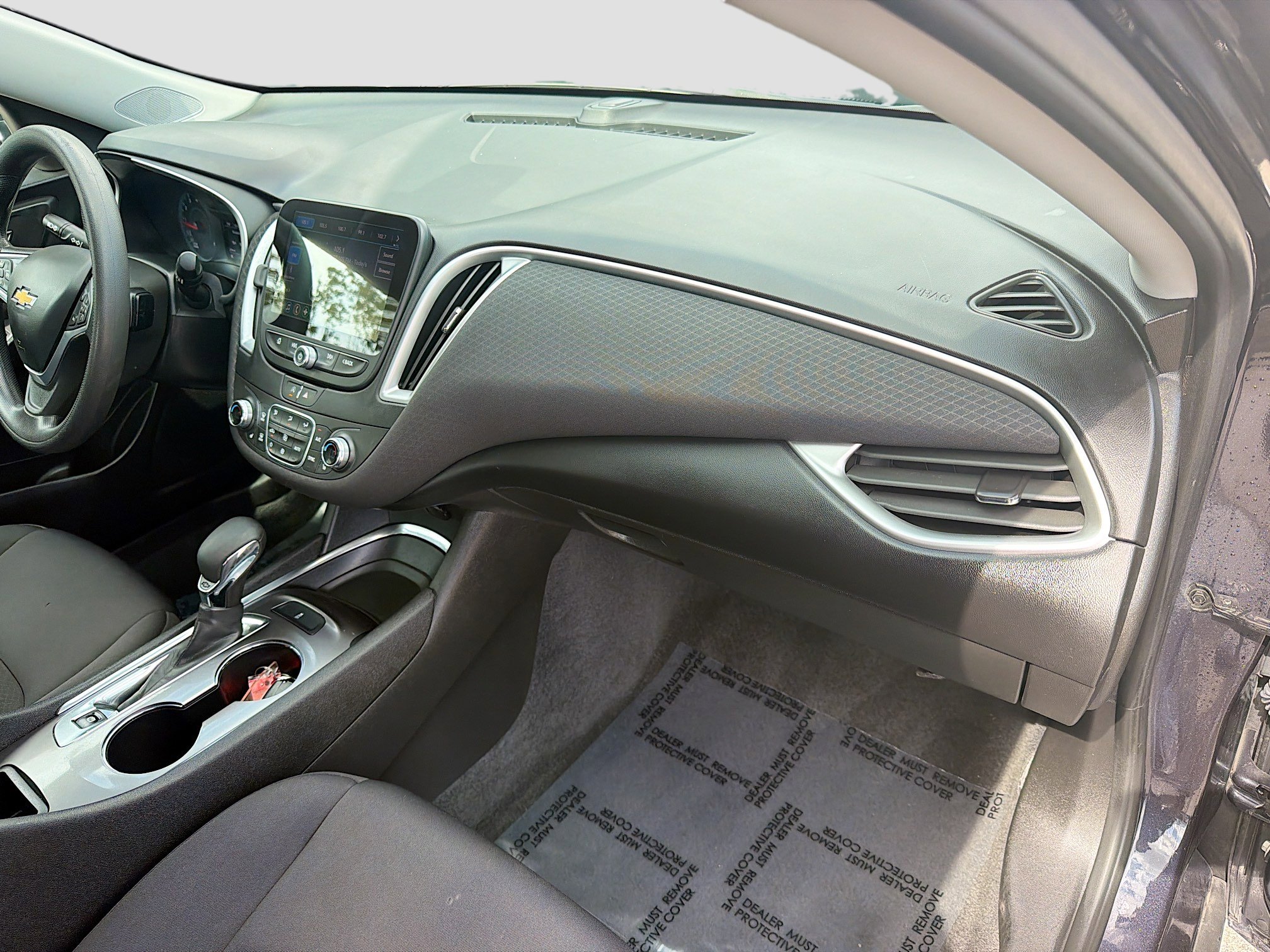 Used 2022 Chevrolet Malibu LT image 30