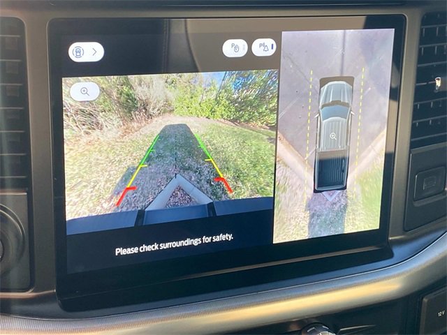 Used 2025 Ford F150 Lariat w/ FX4 Off-Road Package image 23