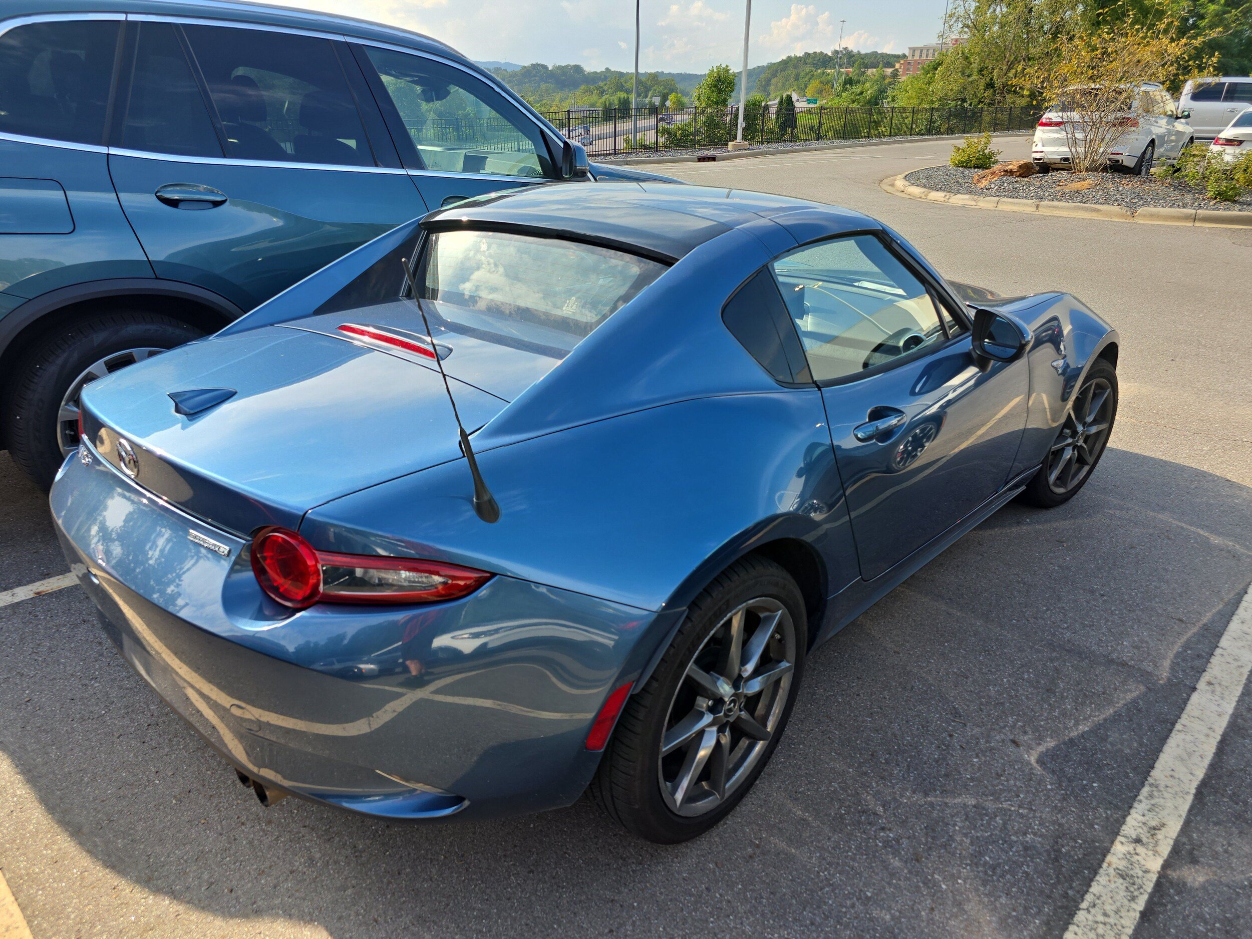 Used 2020 MAZDA MX-5 Miata RF Grand Touring RWD image 2