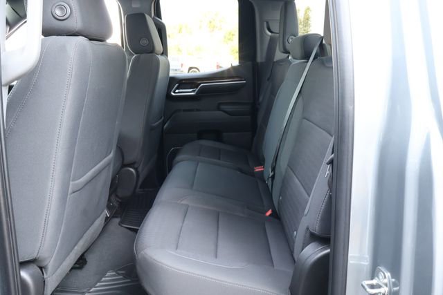 Used 2023 GMC Sierra 1500 SLE image 17