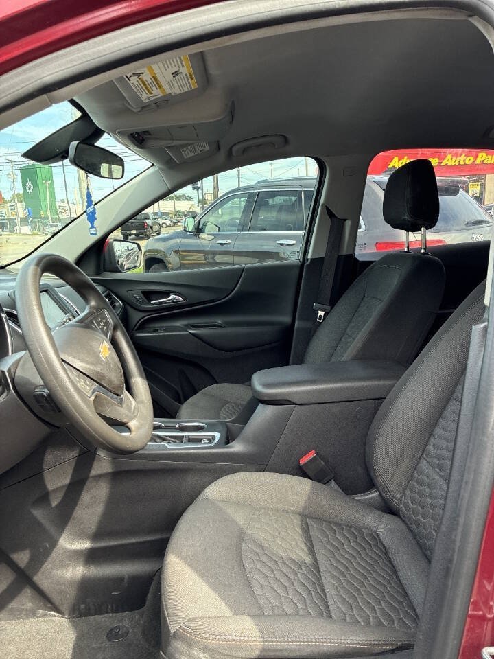 Used 2018 Chevrolet Equinox LT FWD image 11