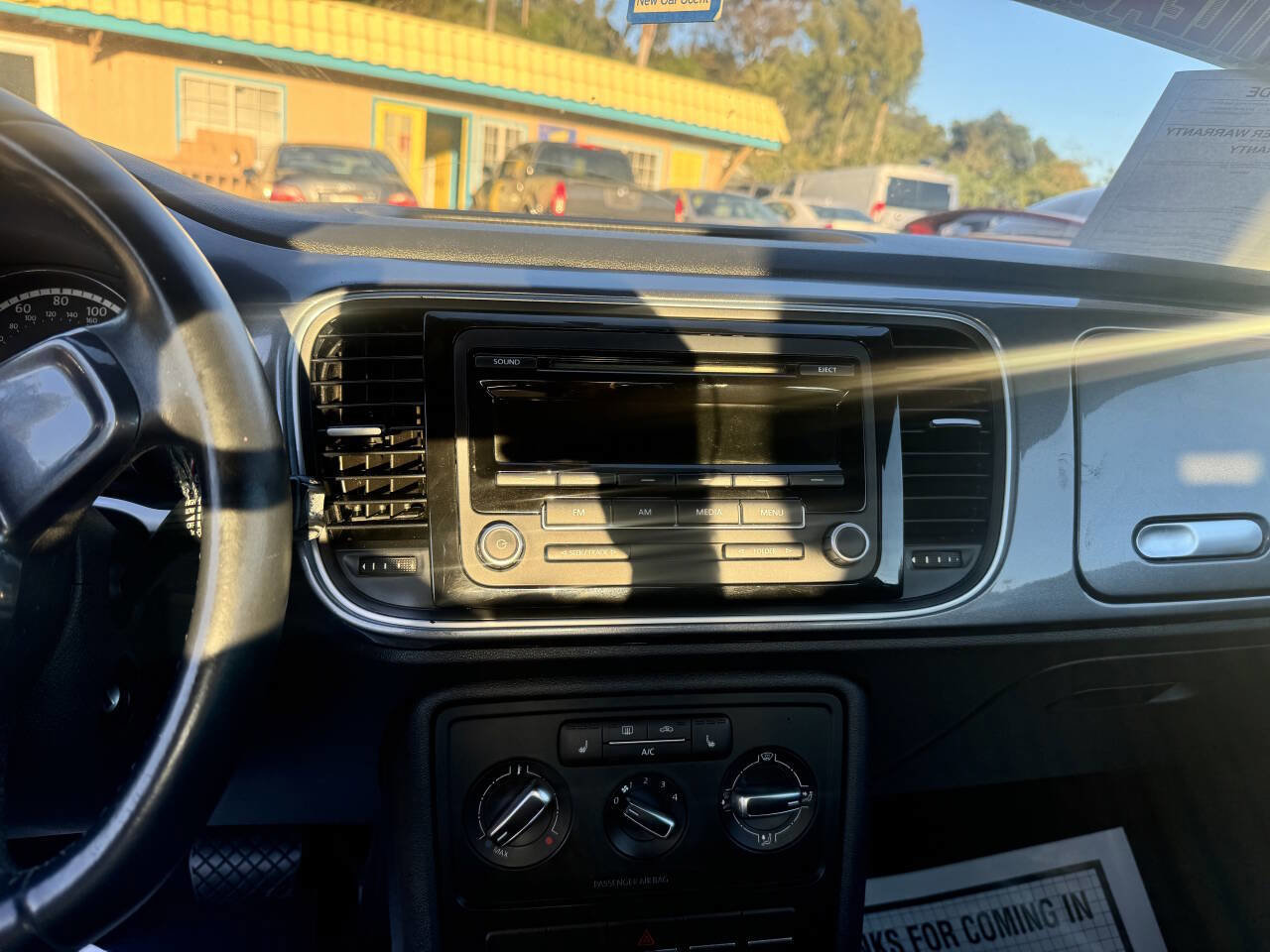 Used 2013 Volkswagen Beetle 2.5 image 10