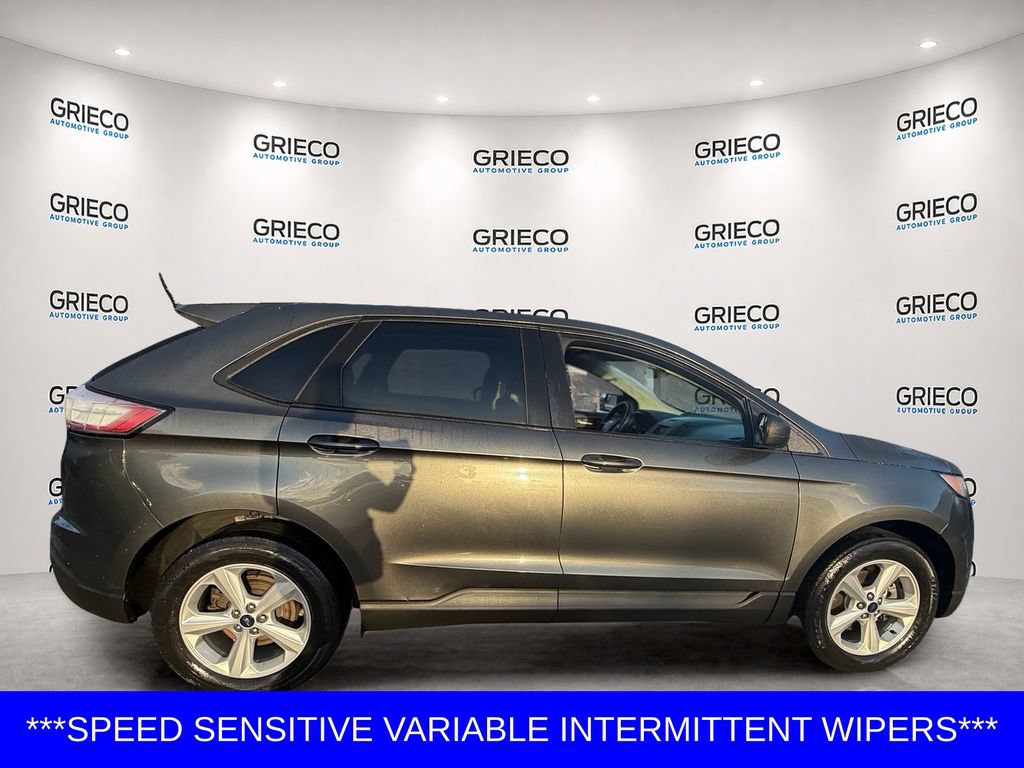 Used 2016 Ford Edge SE FWD image 8