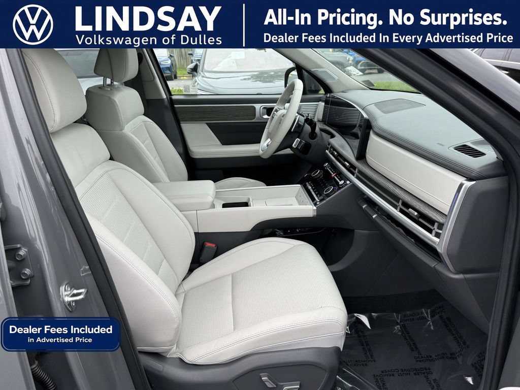 Used 2024 Hyundai Santa Fe Limited AWD/4WD image 12