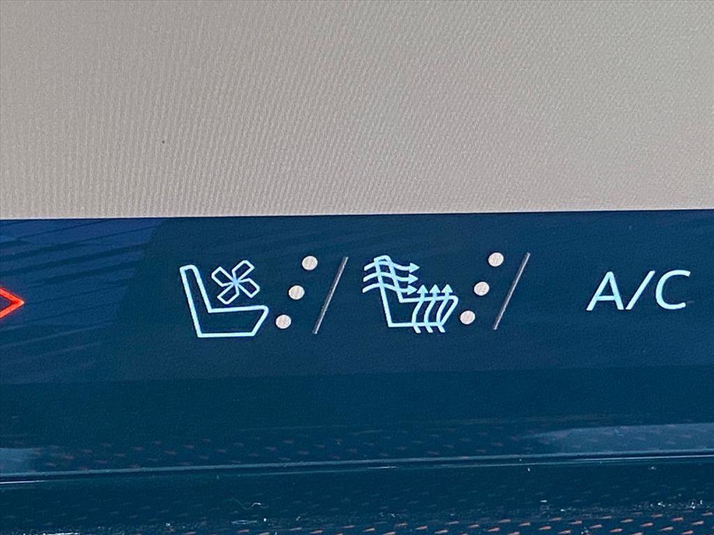 New 2026 Chevrolet Traverse RS image 16