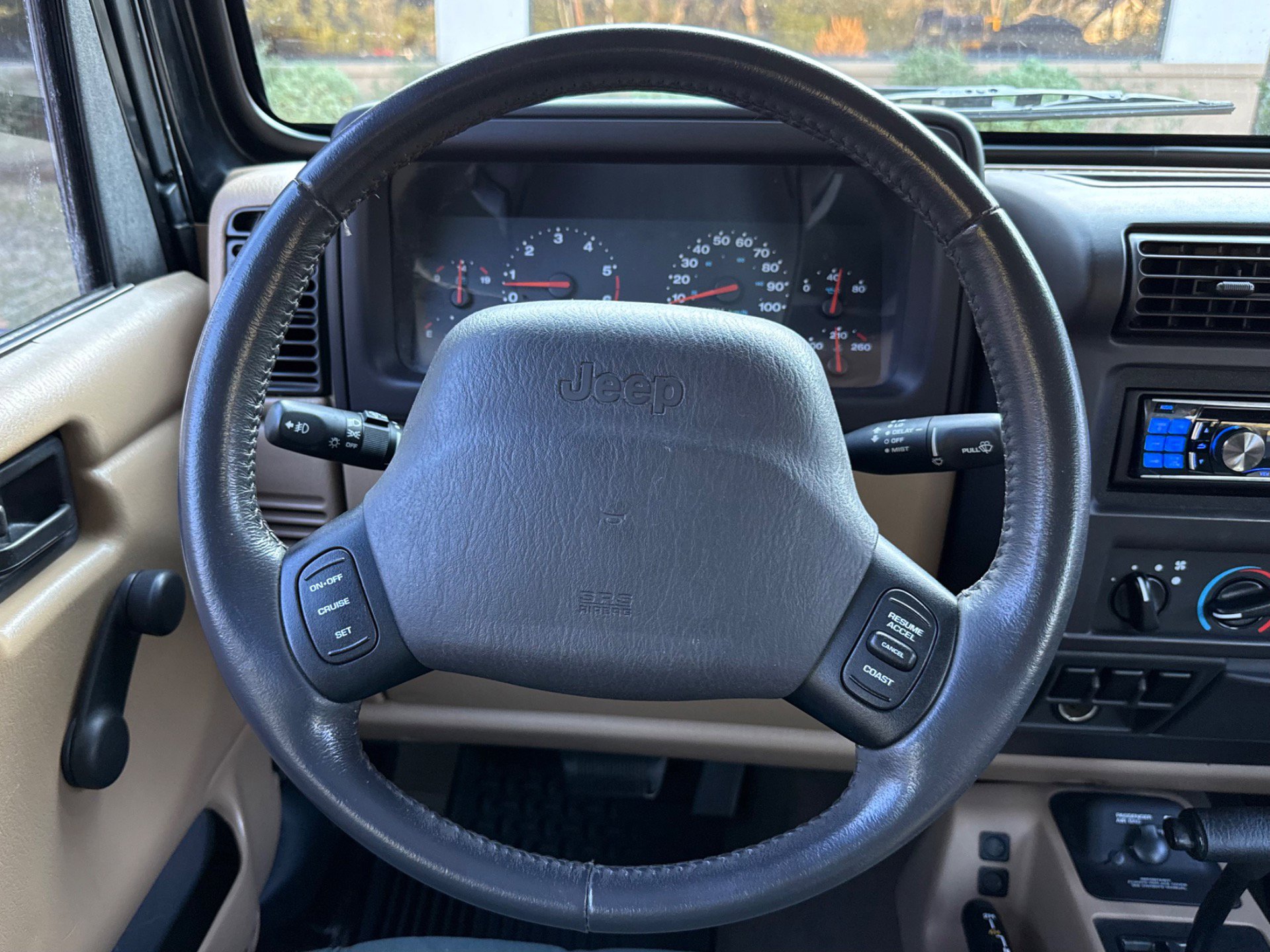 Used 2002 Jeep Wrangler Sahara image 24