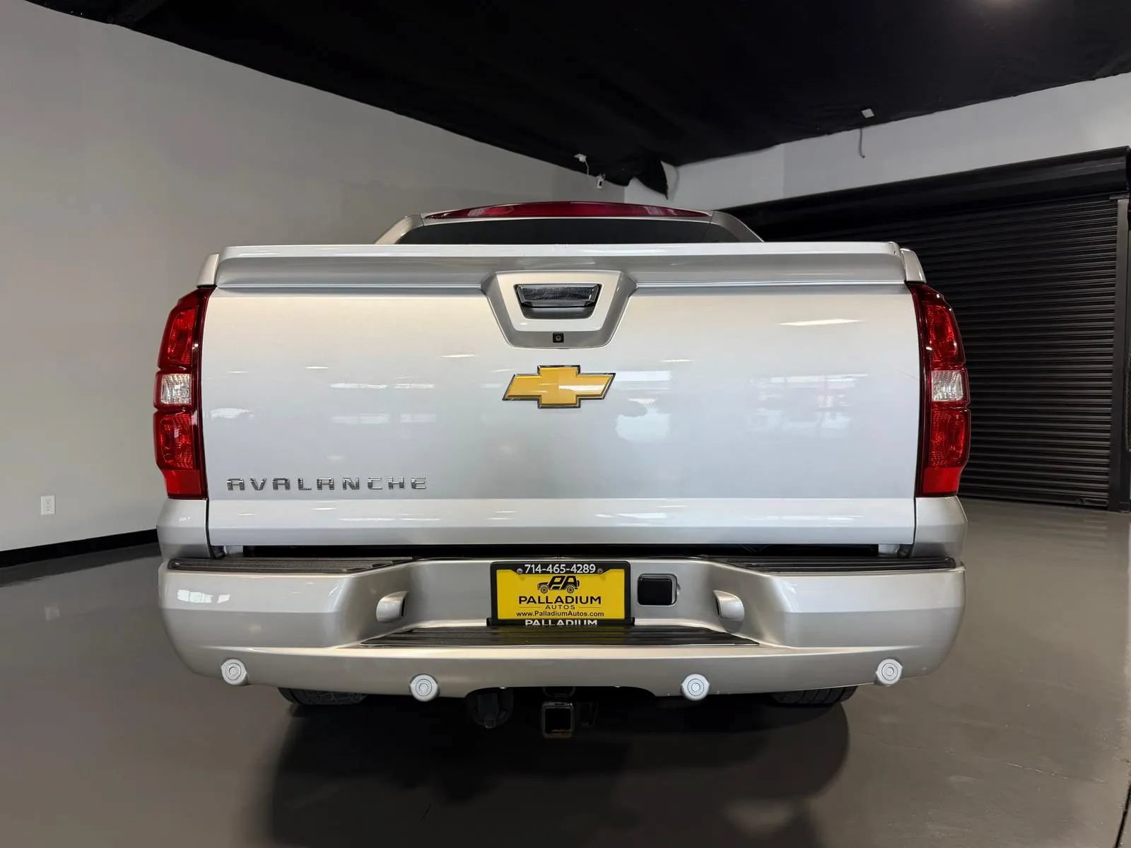 Used 2012 Chevrolet Avalanche LS w/ All-Star Edition RWD image 5