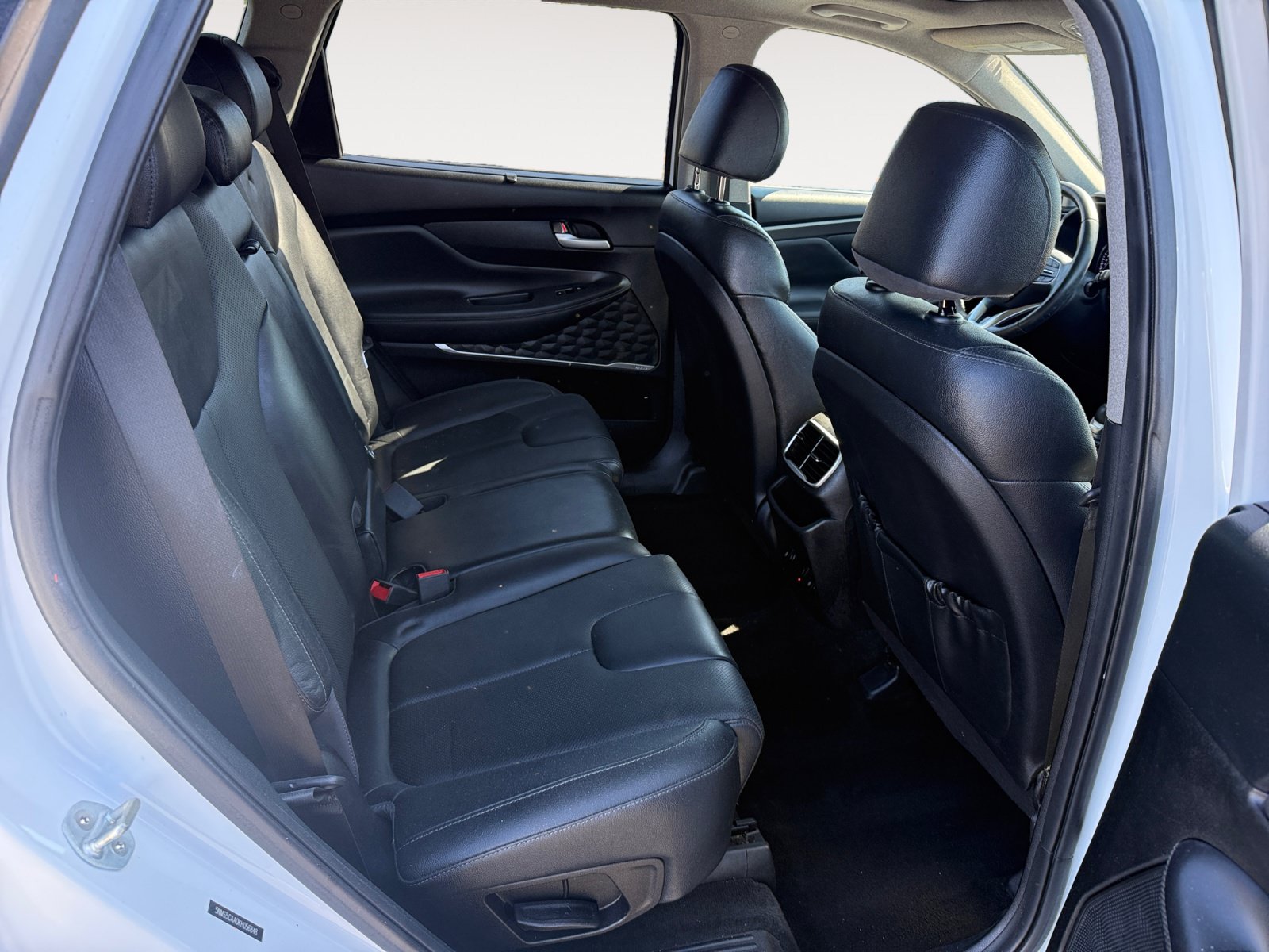 Used 2019 Hyundai Santa Fe AWD image 18