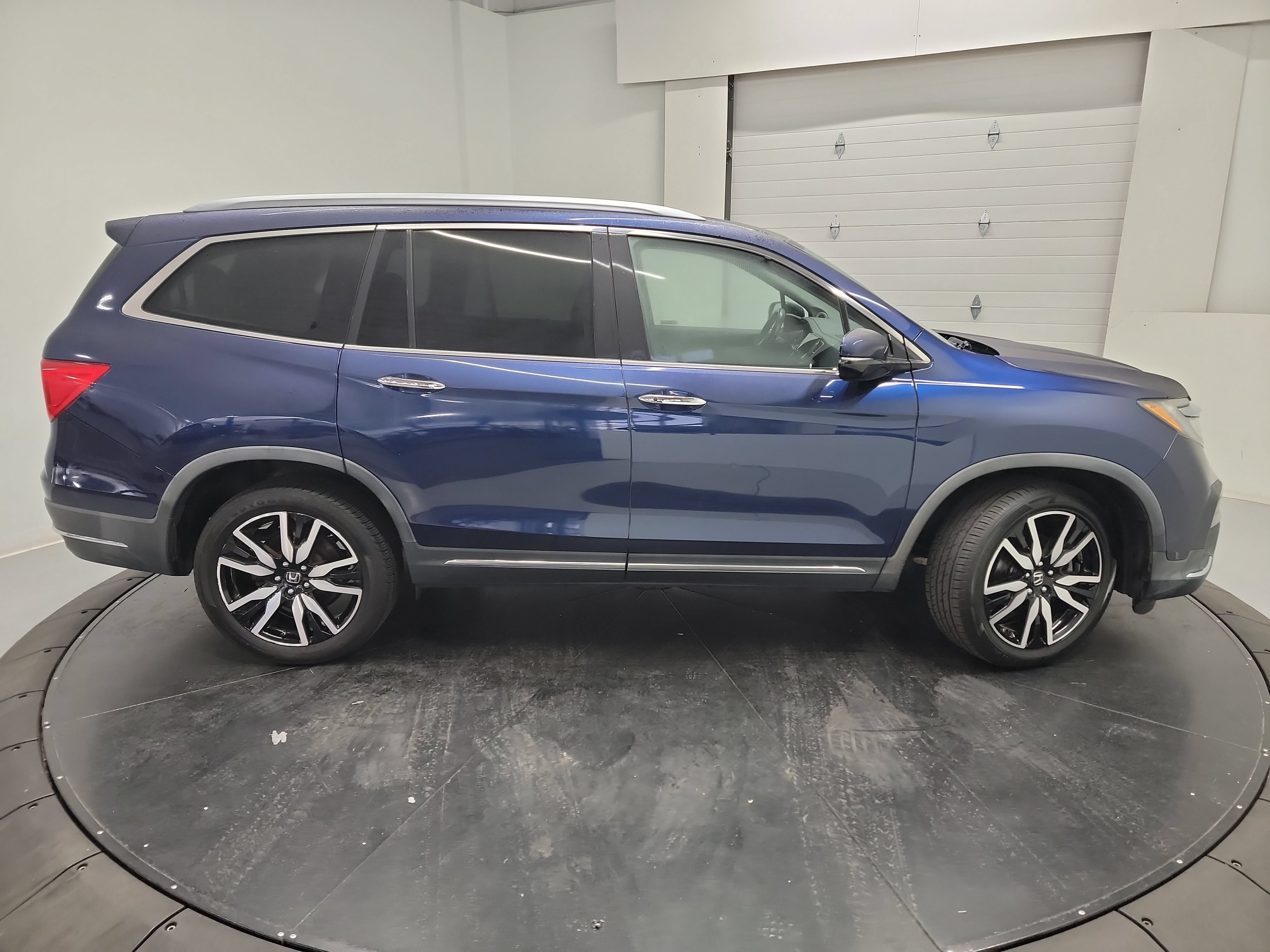 Used 2019 Honda Pilot Touring image 19