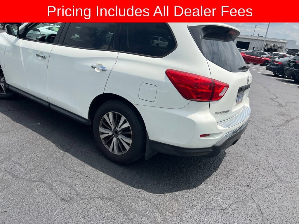 Used 2017 Nissan Pathfinder S FWD image 5