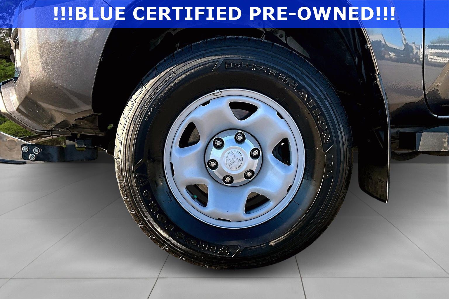 Used 2023 Toyota Tacoma SR image 35