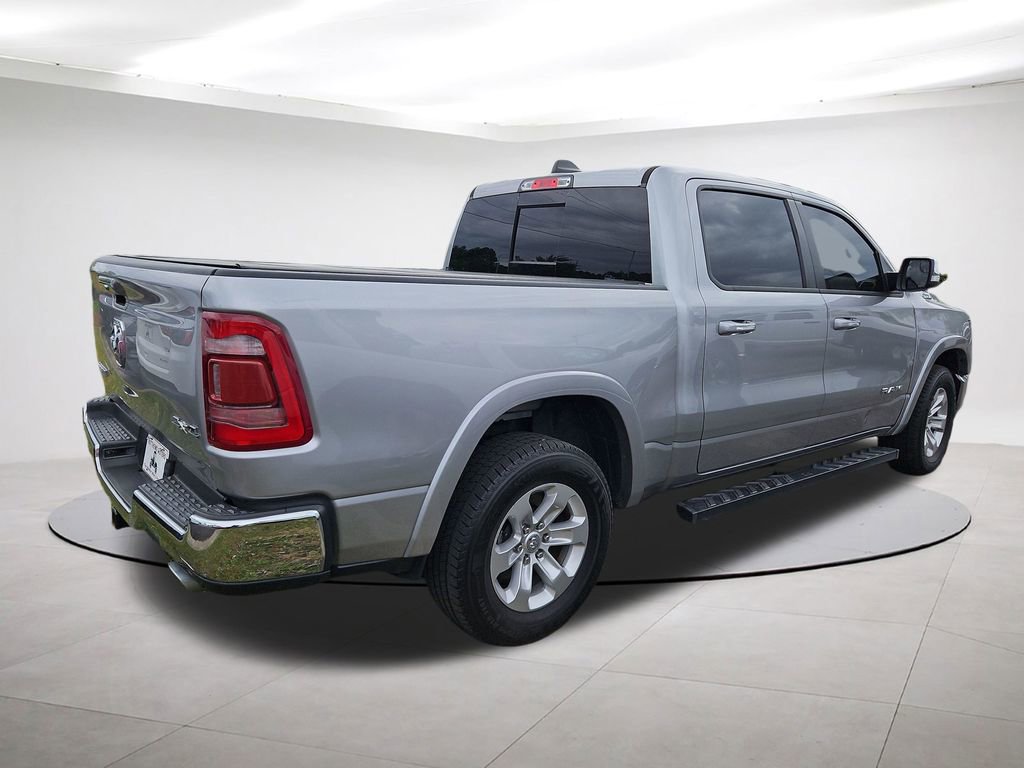 Used 2022 RAM 1500 Laramie AWD/4WD image 7