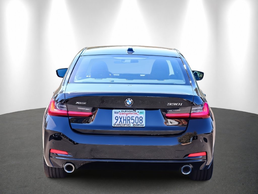Used 2026 BMW 330i xDrive Sedan w/ Convenience Package AWD/4WD image 5