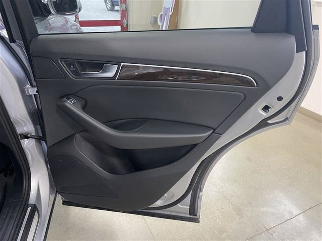 Used 2015 Audi Q5 2.0T Premium Plus w/ Technology Package image 29