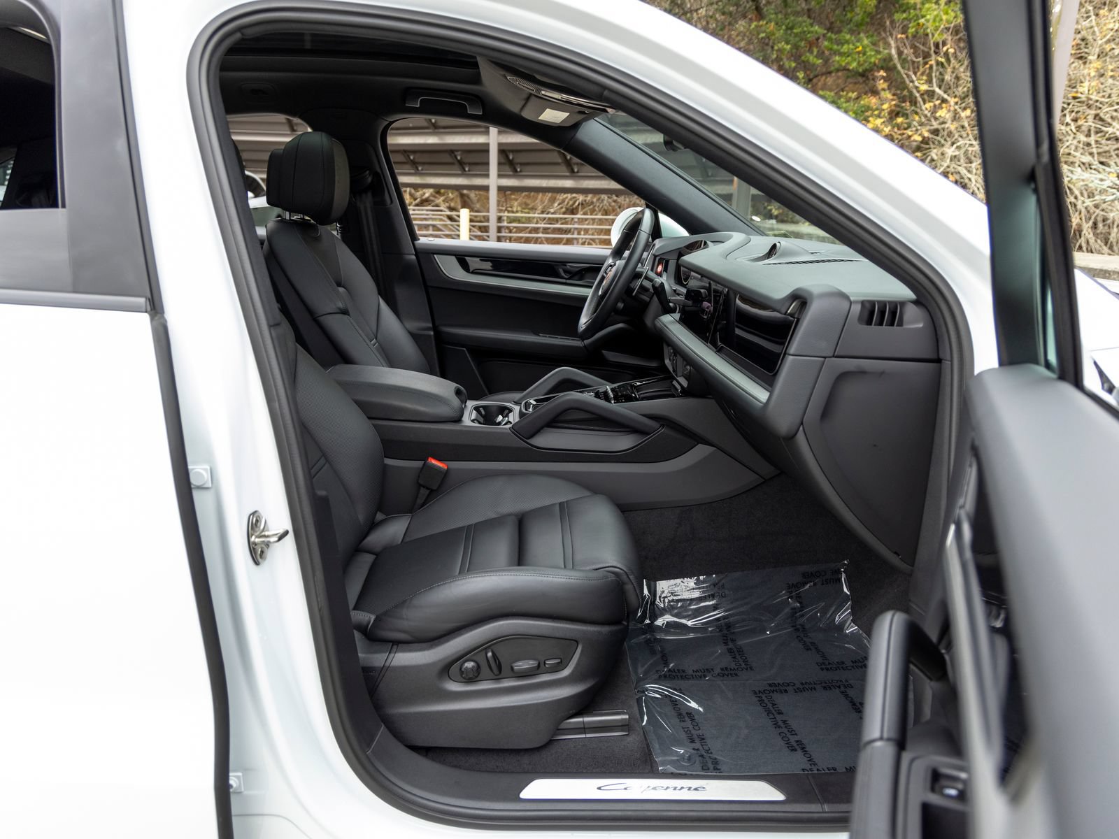 Certified 2026 Porsche Cayenne Coupe AWD/4WD image 58