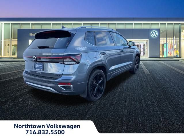 Certified 2025 Volkswagen Taos SEL w/ Black Wheel Plus Package image 3