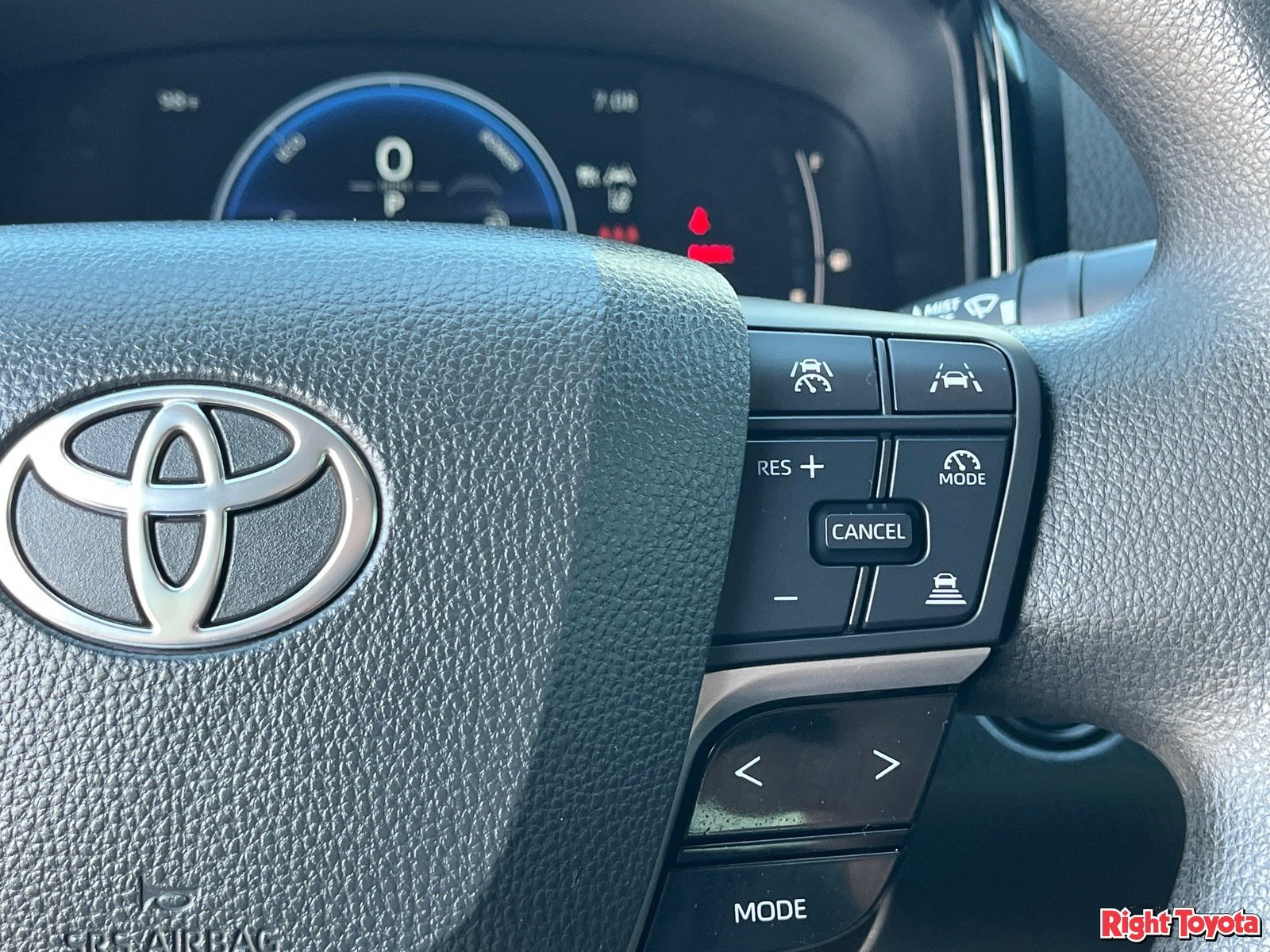 Certified 2025 Toyota Camry LE FWD image 24