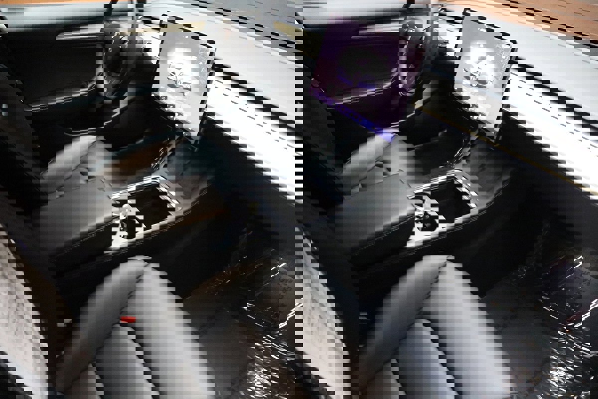 Used 2022 Tesla Model 3 Long Range image 28