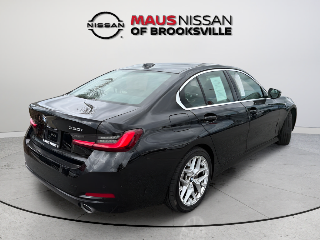 Used 2025 BMW 330i Sedan RWD image 8