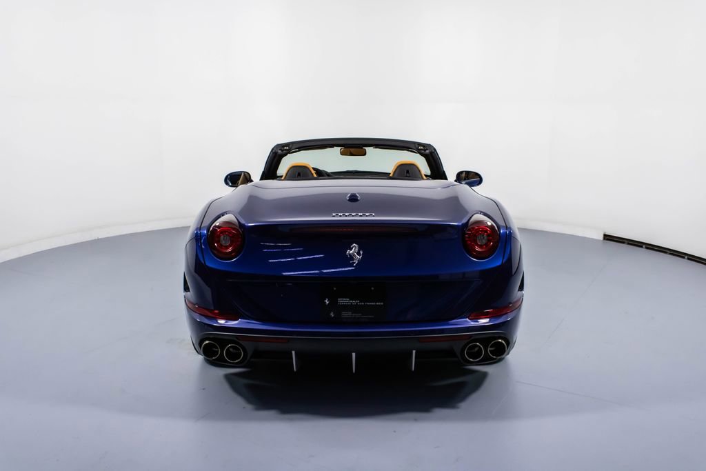 Certified 2017 Ferrari California T image 7