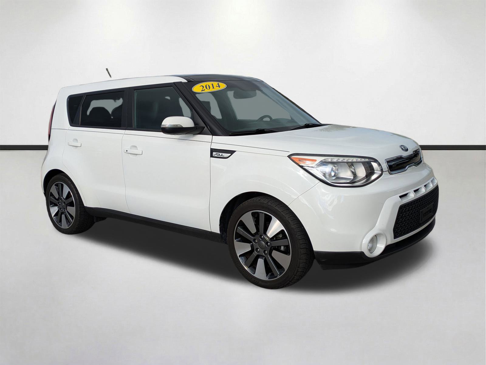 Used 2014 Kia Soul ! w/ Sun & Sound Package FWD video 1