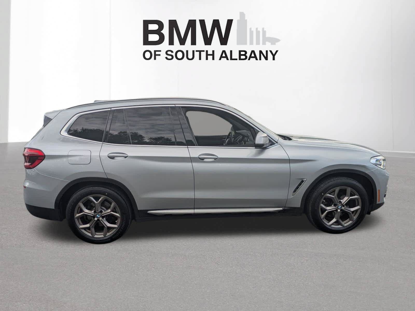 Used 2021 BMW X3 xDrive30i w/ Premium Package AWD/4WD image 3