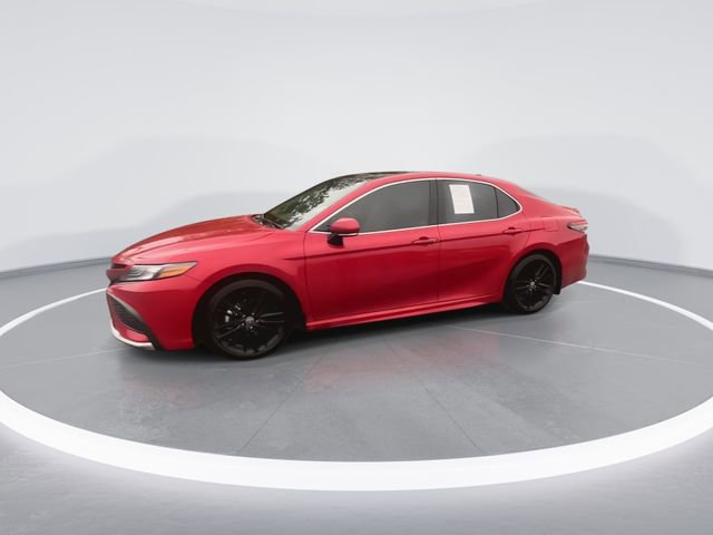 Used 2024 Toyota Camry XSE FWD image 6