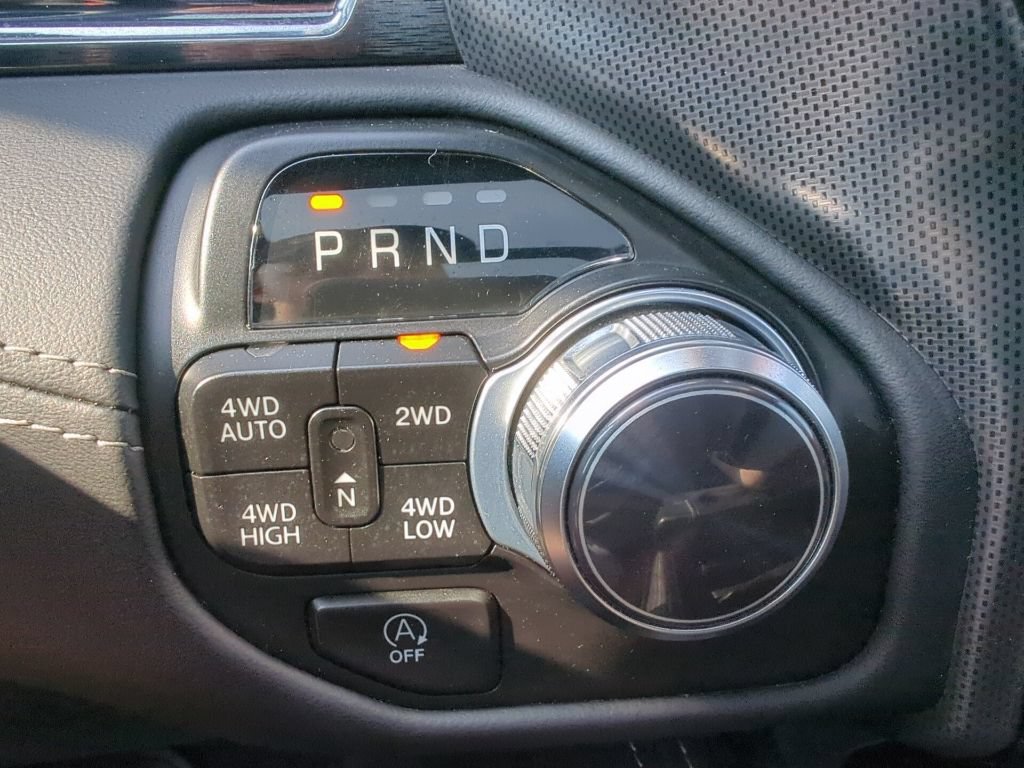 Used 2022 RAM 1500 Limited w/ Body Color Bumper Group AWD/4WD image 32