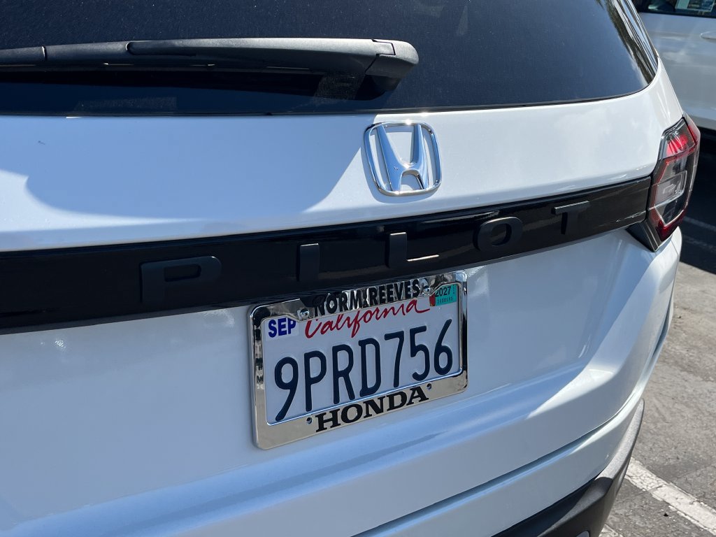 Used 2025 Honda Pilot EX-L image 40