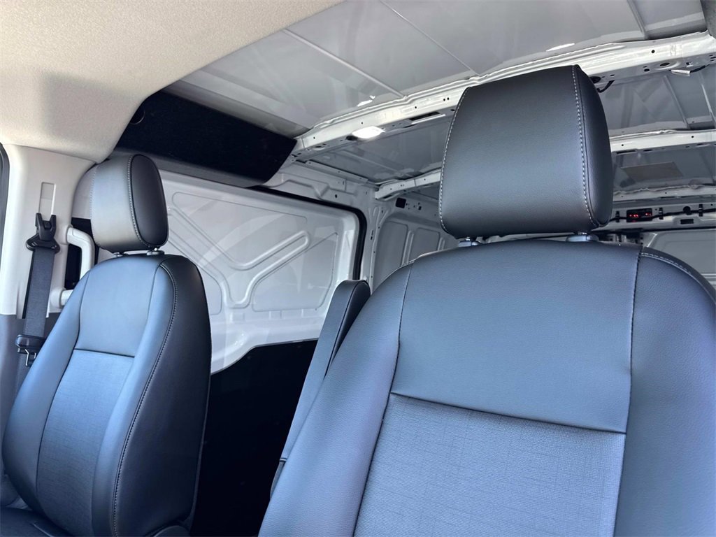 New 2025 Ford Transit 250 Low Roof image 14
