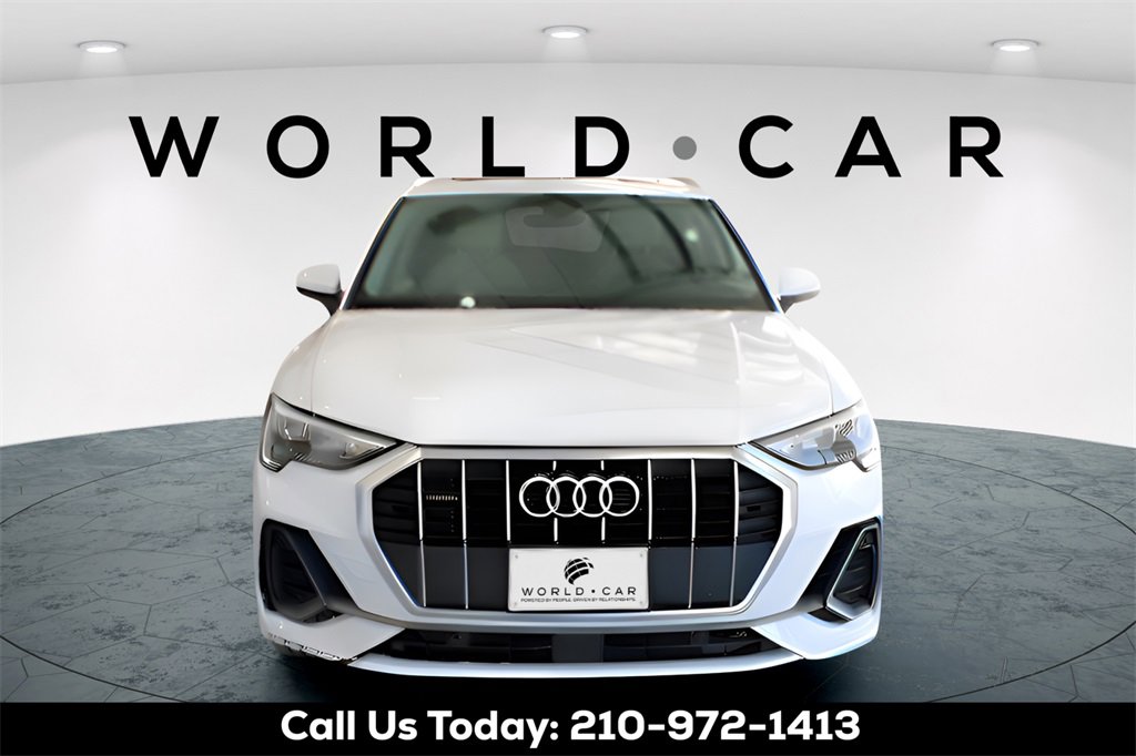 Used 2020 Audi Q3 2.0T Premium w/ Convenience Package image 2