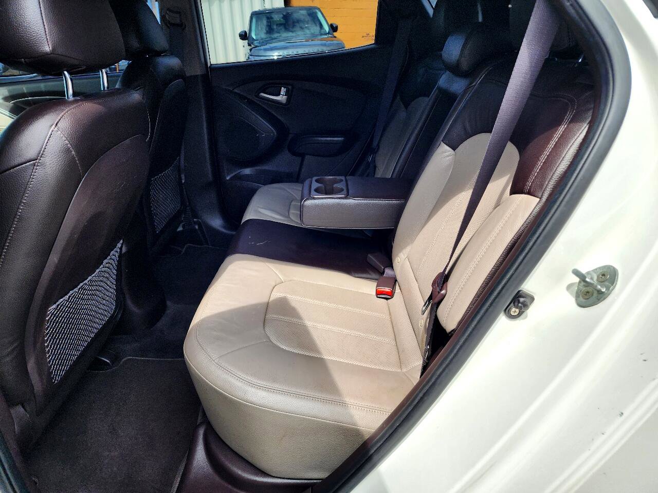Used 2013 Hyundai Tucson Limited image 19