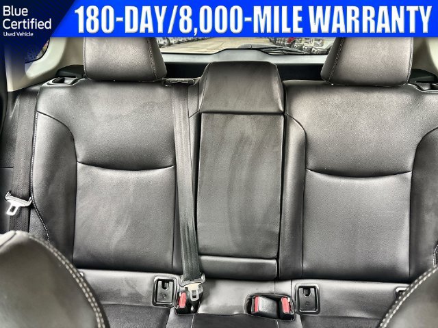Used 2023 Toyota Corolla Cross XLE w/ Convenience Package FWD image 16