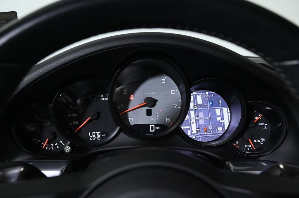 Certified 2017 Porsche 911 Carrera 4S AWD/4WD image 13