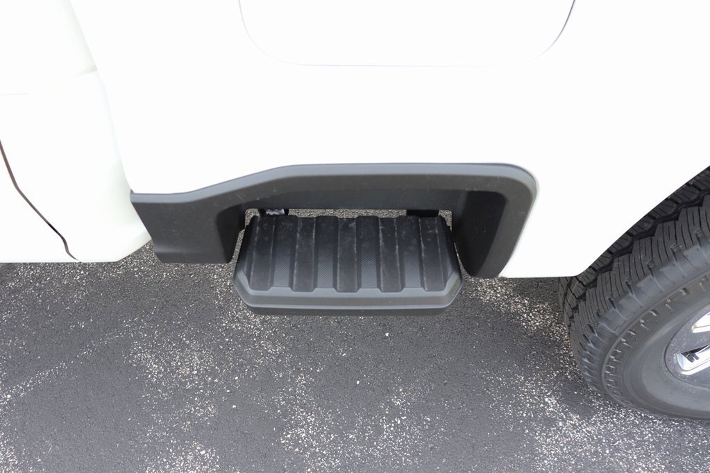 New 2025 Ford F250 King Ranch w/ Chrome Package image 10