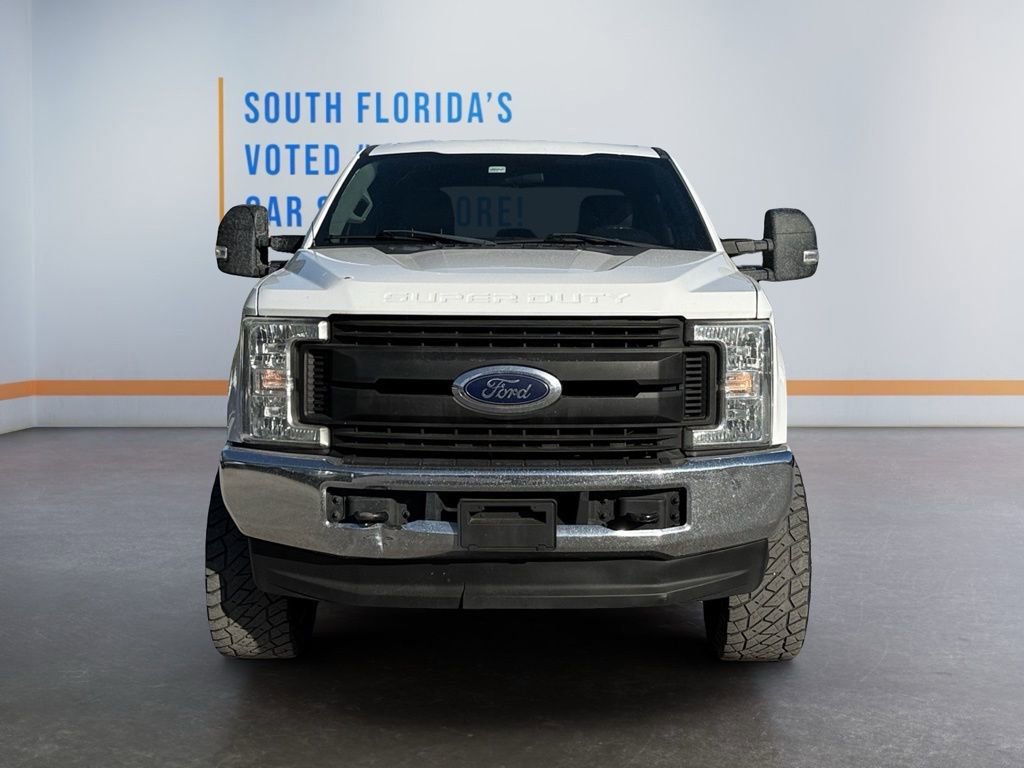 Used 2019 Ford F250 XL w/ Power Equipment Group AWD/4WD image 9