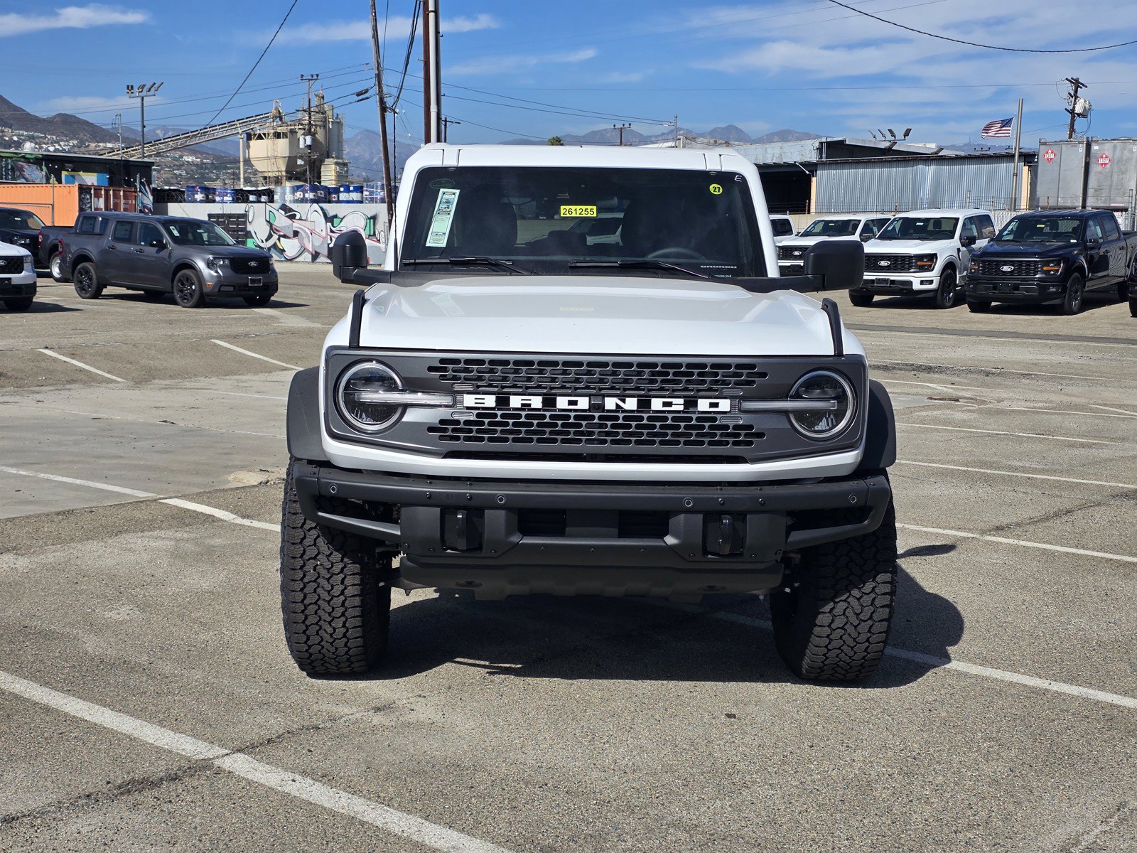 New 2026 Ford Bronco Badlands AWD/4WD image 2