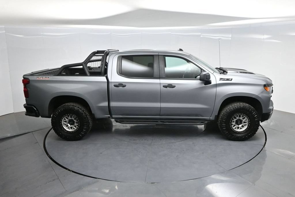 Used 2025 Chevrolet Silverado 1500 Custom Trail Boss w/ LPO, Dark Essentials Package AWD/4WD image 60