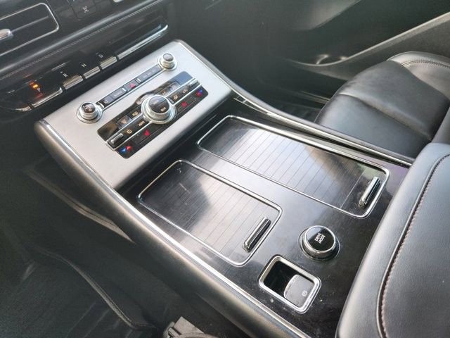 Used 2023 Lincoln Aviator AWD w/ Premium Package image 18
