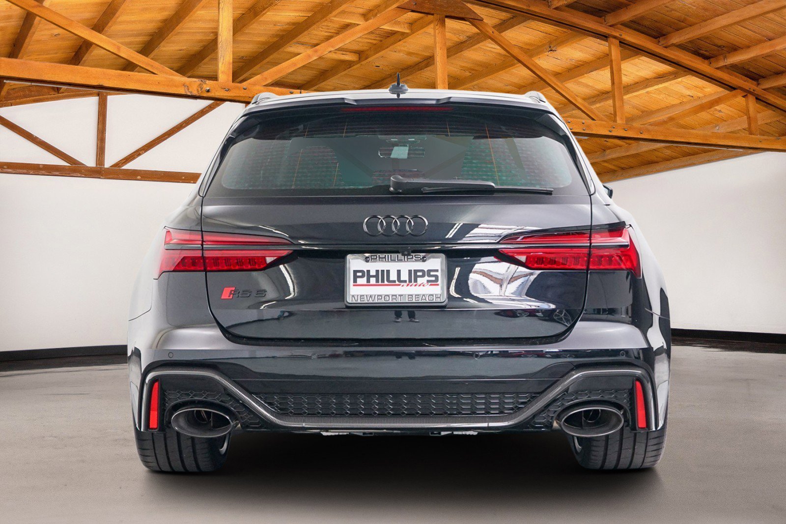 Used 2024 Audi RS 6 performance AWD/4WD image 4