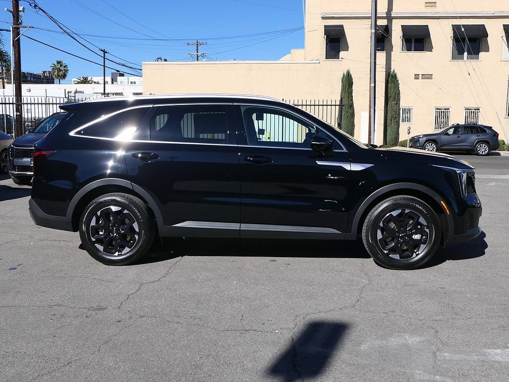 New 2026 Kia Sorento S FWD image 25