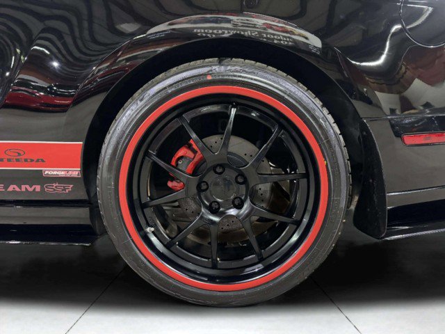 Used 2012 Ford Mustang Shelby GT500 w/ SVT Performance Pkg image 52