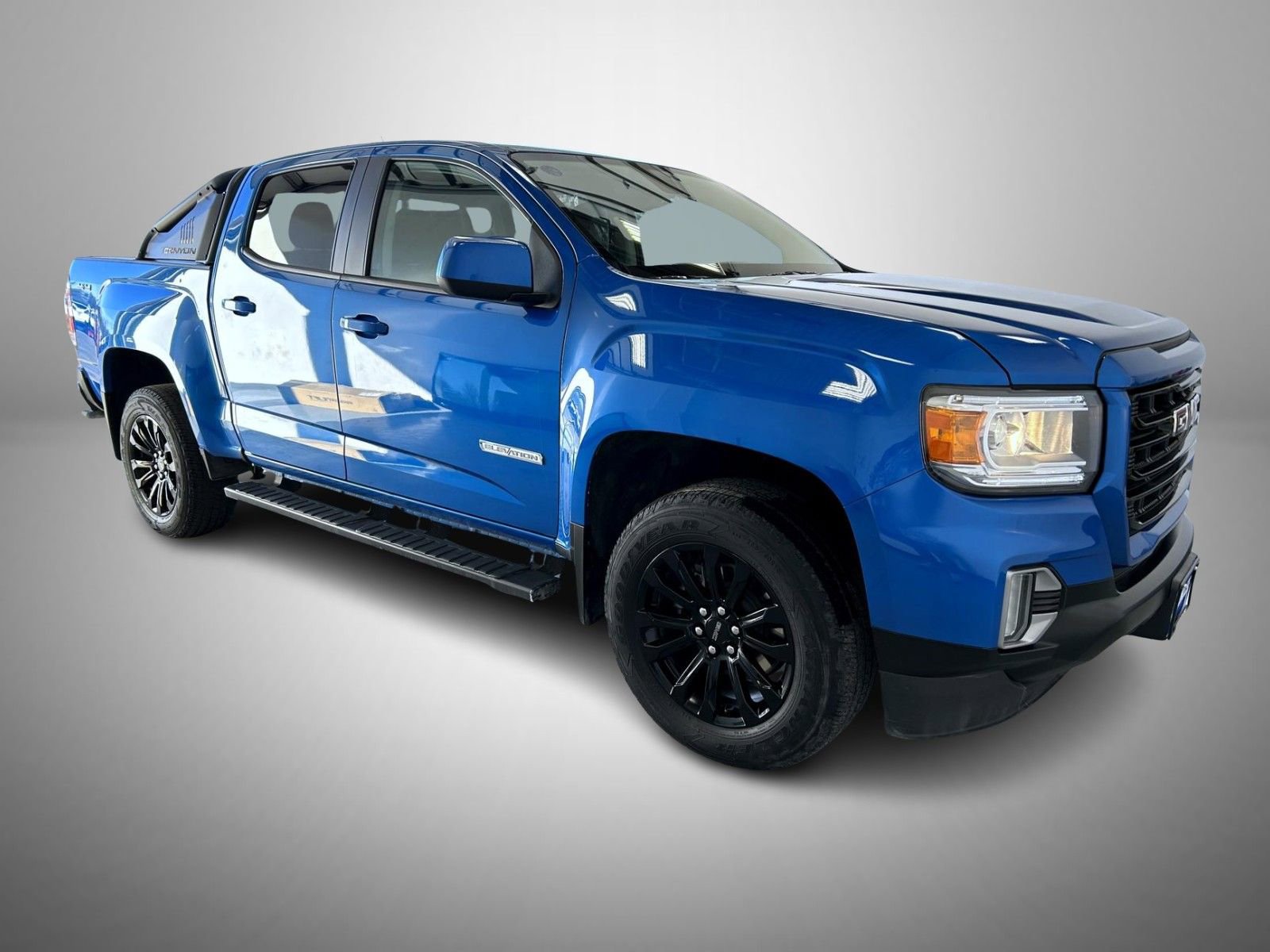 Used 2022 GMC Canyon Elevation image 3