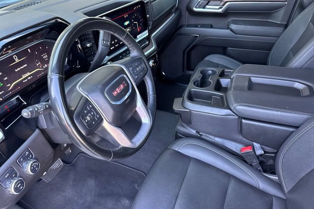 Used 2024 GMC Sierra 1500 SLT AWD/4WD image 10