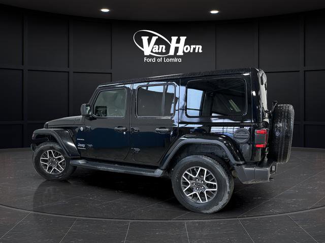 Used 2024 Jeep Wrangler Sahara w/ Technology Group image 3
