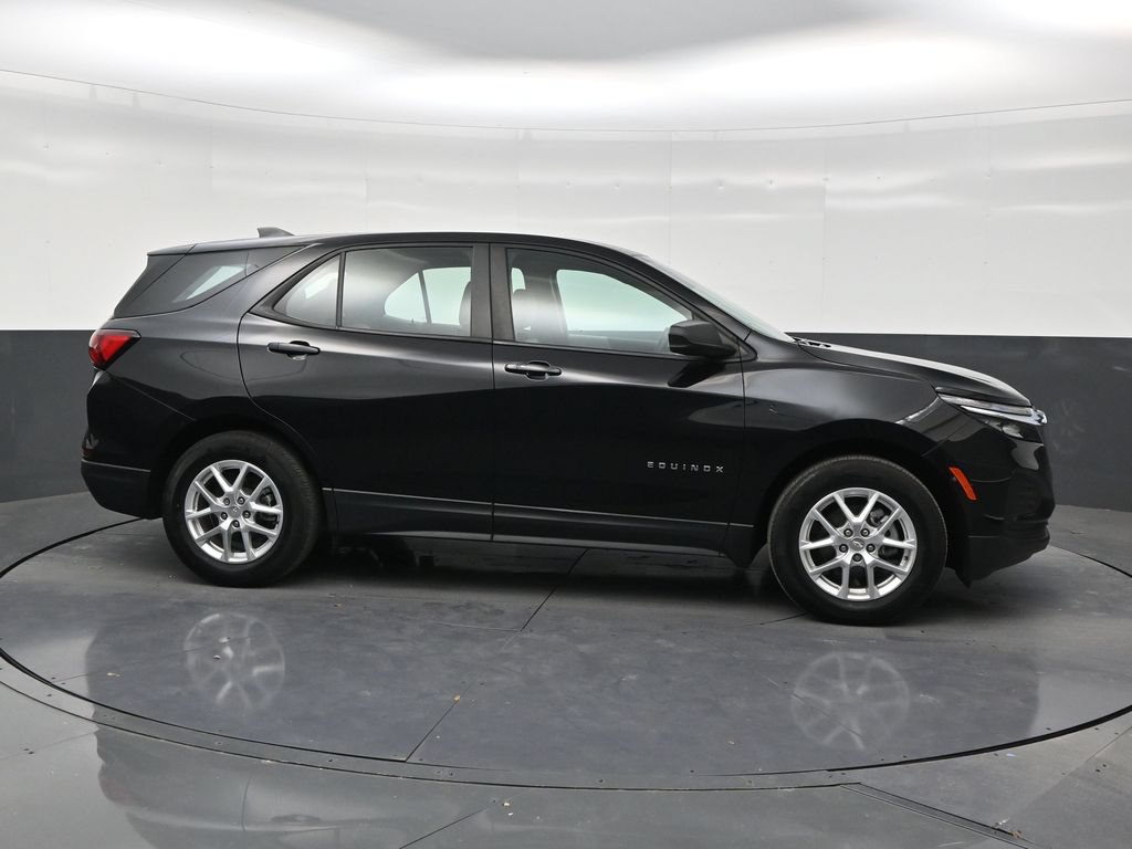 Used 2024 Chevrolet Equinox LS FWD image 6