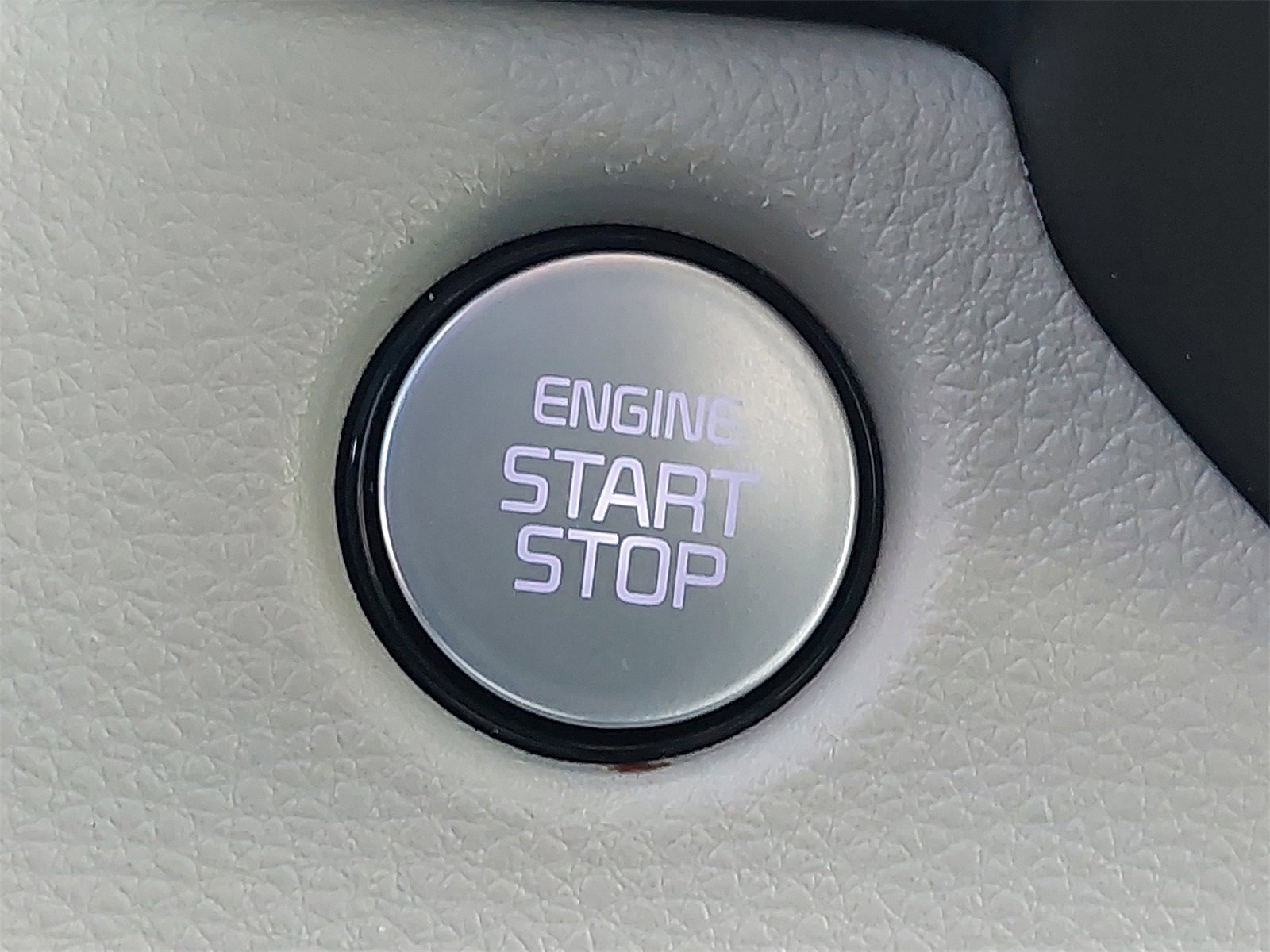 Certified 2025 Kia Carnival SX Prestige image 33